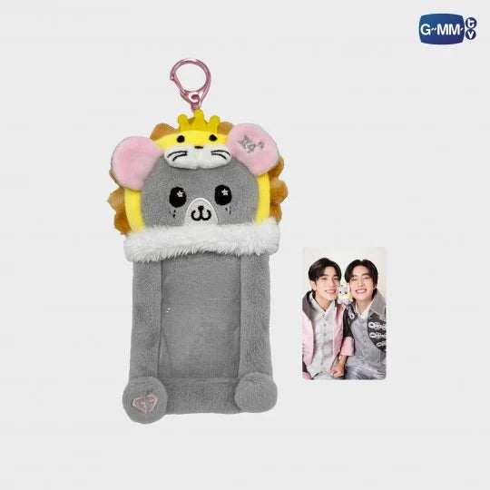 [PRE-ORDER] GMMTV - LOOK KHUNNOO FLUFFY CARD HOLDER WITH GEMINIFOURTH PHOTOCARD | GEMINI FOURTH RUN THE WORLD CONCERT